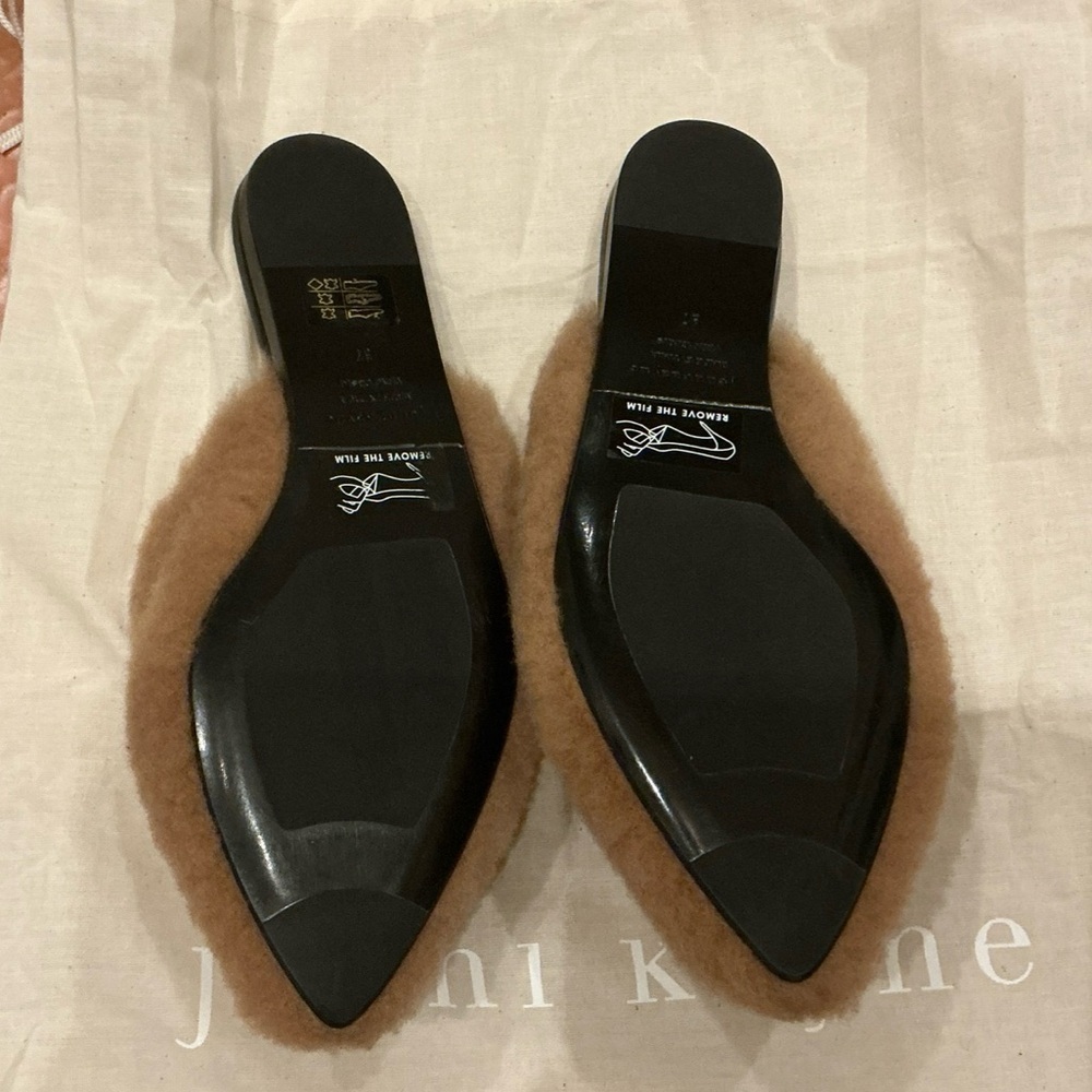 Jenni Kayne Tan Shearling Mules, NIP, Size 37 - Picture 3 of 4